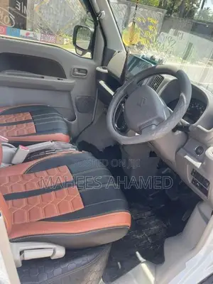 Suzuki Every 2024