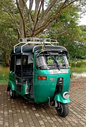 Bajaj RE 2006