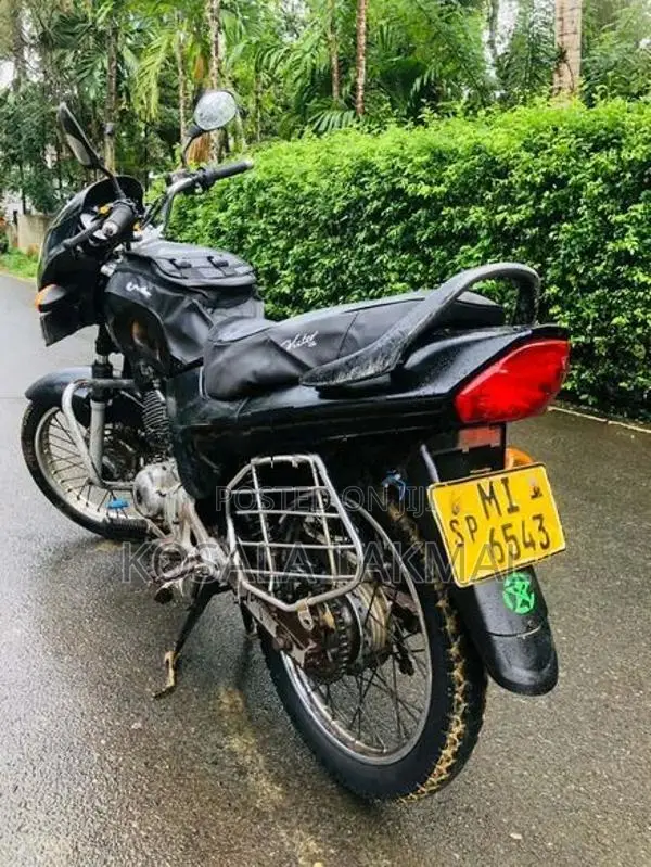 TVS Victor 2005