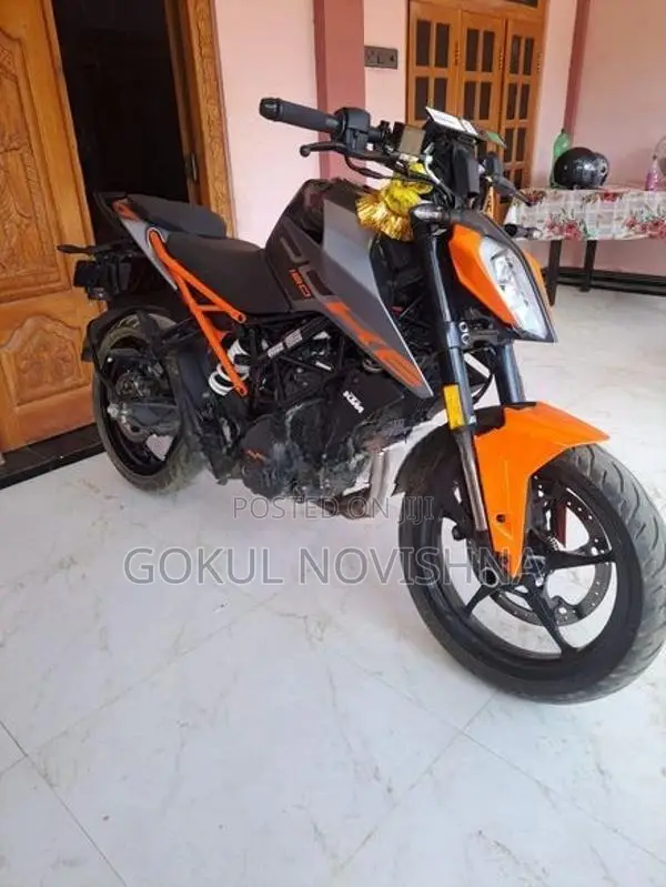 KTM Duke 160 2026