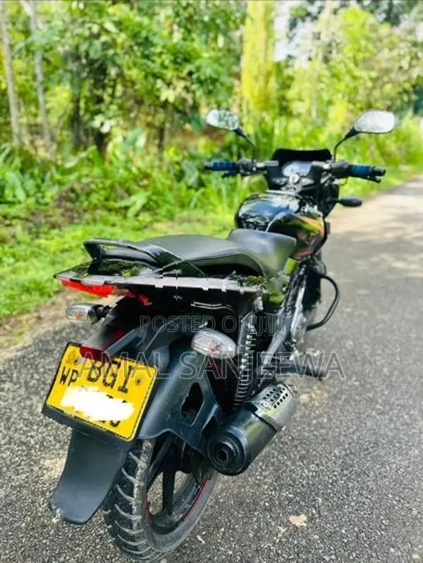 Bajaj Pulsar 150 2018