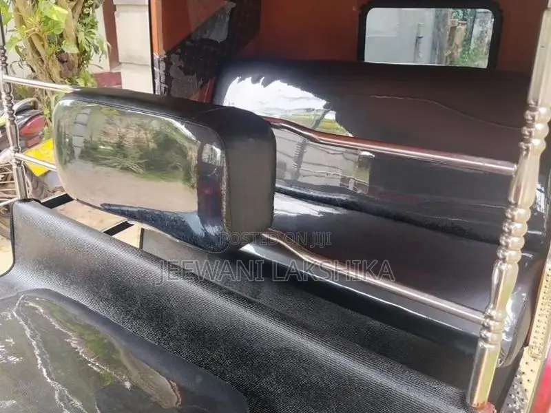 Bajaj RE Three Wheeler 2009
