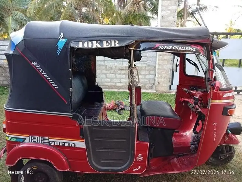 Bajaj RE 1998