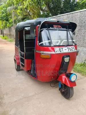Bajaj RE Three Wheeler 2009