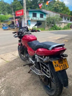 Bajaj Pulsar 180 2007