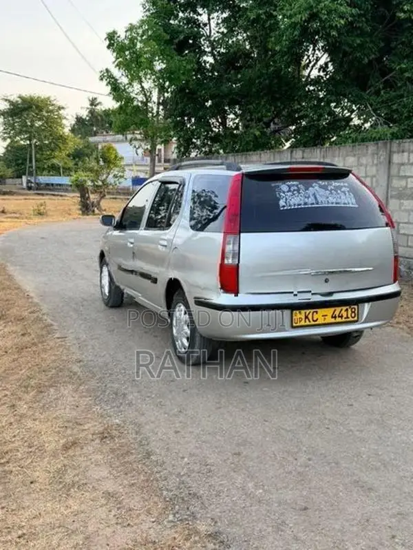Tata Indica 2006