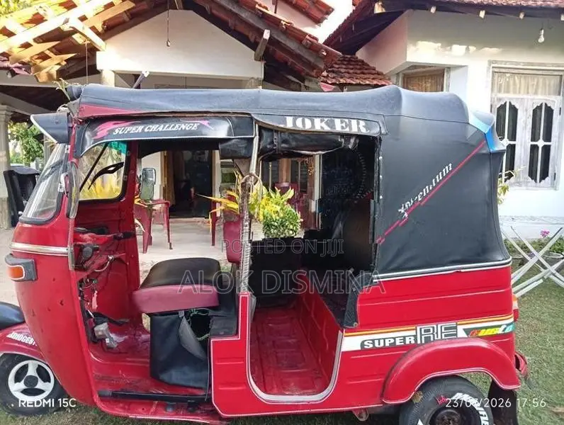 Bajaj RE 1998