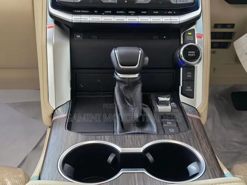 Toyota Land Cruiser ZX Diesel 2023