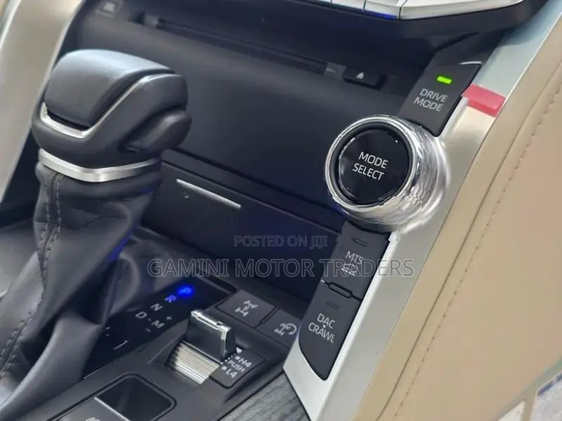 Toyota Land Cruiser ZX Diesel 2023