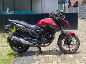 Honda X-Blade 2018