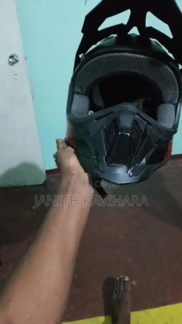 Full Face Helmet