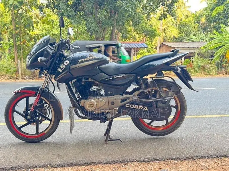 Bajaj Pulsar 150 2016