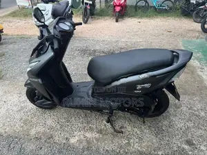 Honda Dio 2012