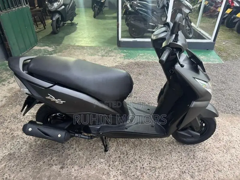 Honda Dio 2012