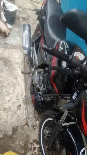 Bajaj Pulsar 150 2017