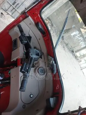 Bajaj RE 2016