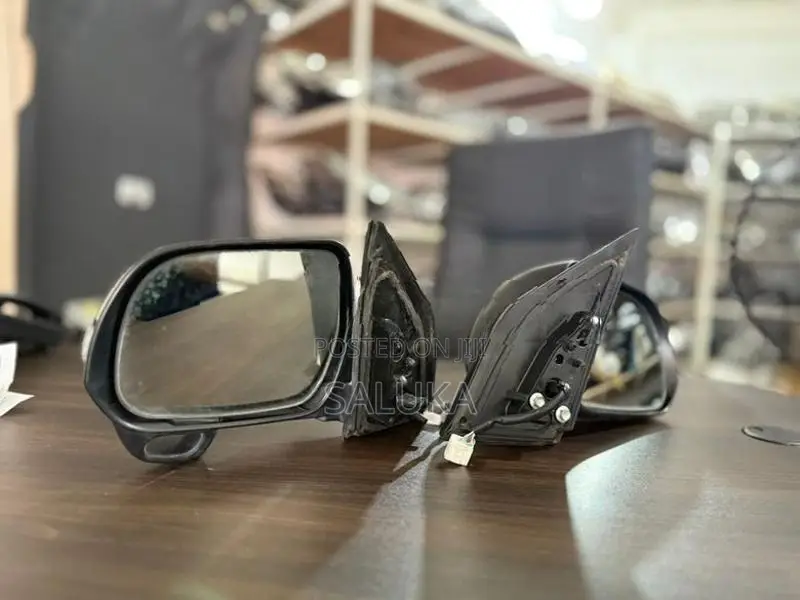 Toyota ACA38W Vanguard Side Mirror