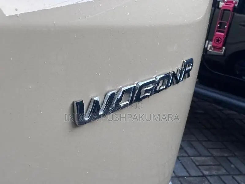 Suzuki Wagon R FX Full Petrol 2025