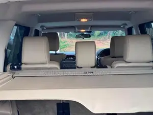 Land Rover Discovery 4S 2016