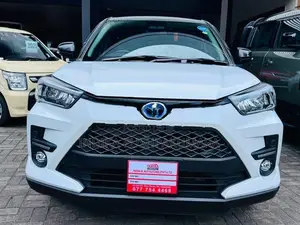 Toyota Raize Z Black Top BSM 2025