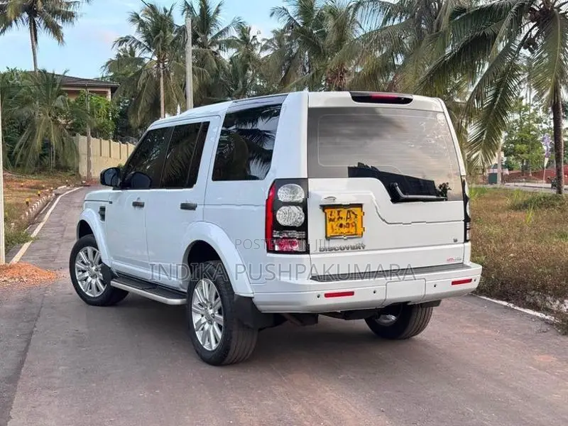 Land Rover Discovery 4S 2016