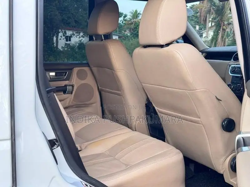 Land Rover Discovery 4S 2016