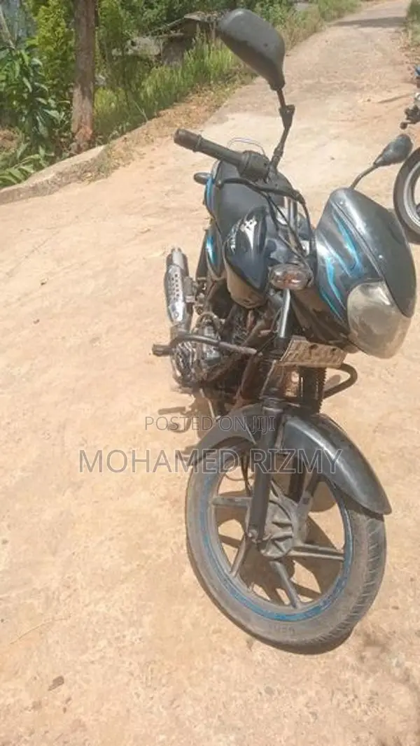 Bajaj Discover 135 2010