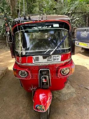 Bajaj RE Good 2012