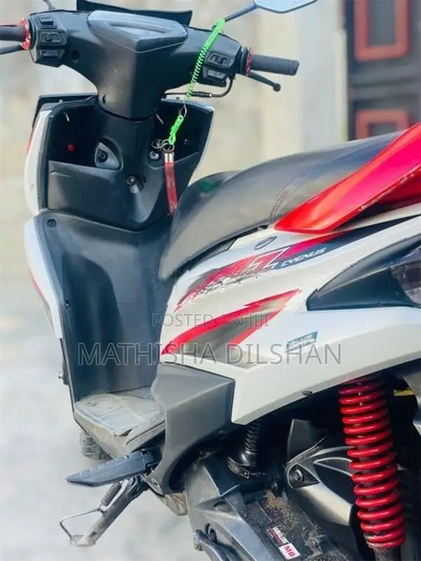 Yamaha Ray ZR 2016