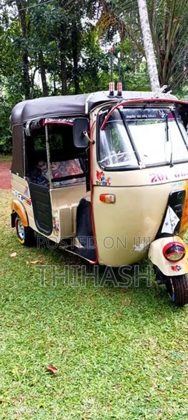 Bajaj RE Three Wheel 1995
