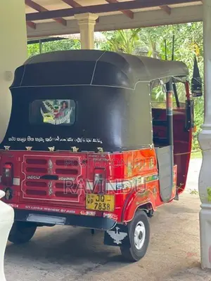 Bajaj RE Three Wheeler 2004