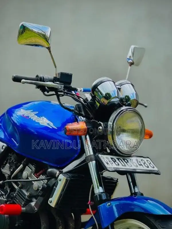 Honda Hornet 2015