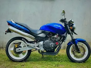 Honda Hornet 2015