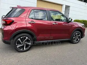 Toyota Raize Hyb BSM Auto Parking 2026