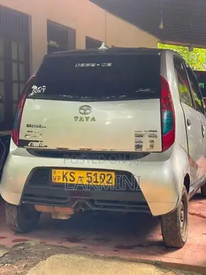 Tata Nano LX 2012