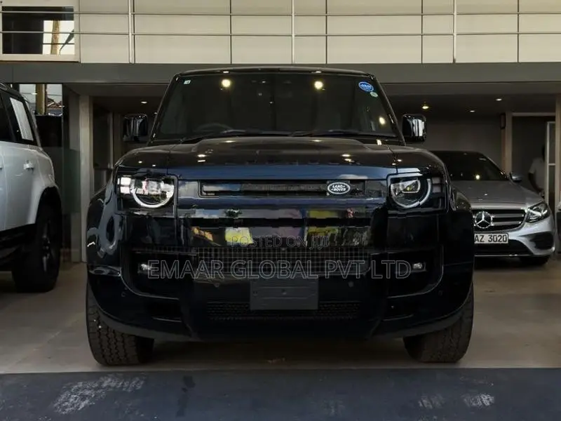 Land Rover Defender Fully Loaded 2026