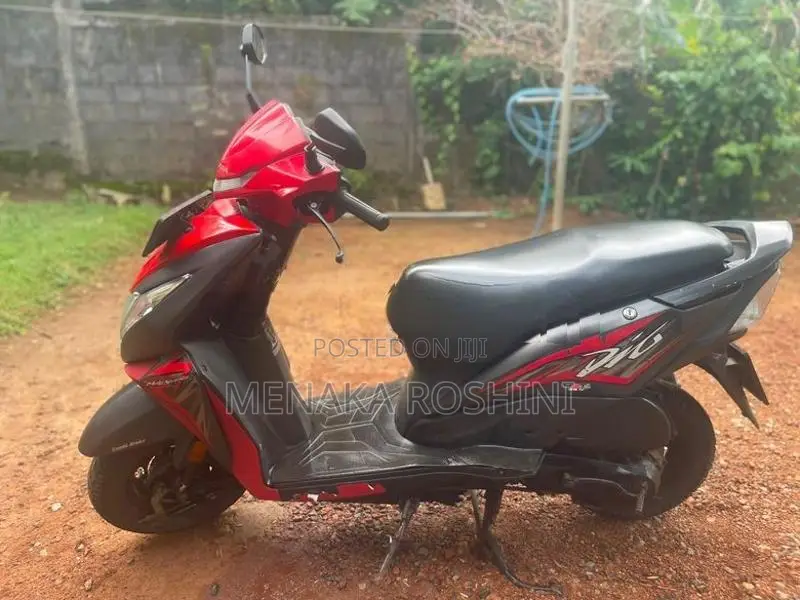 Honda Dio SCV110 Standard 2017