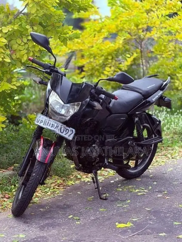 Bajaj Pulsar 135 LS 2011