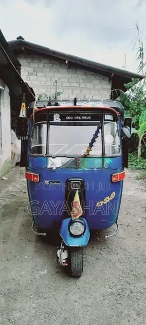 Bajaj RE 2006