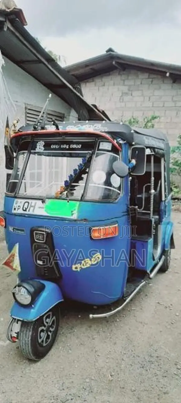 Bajaj RE 2006