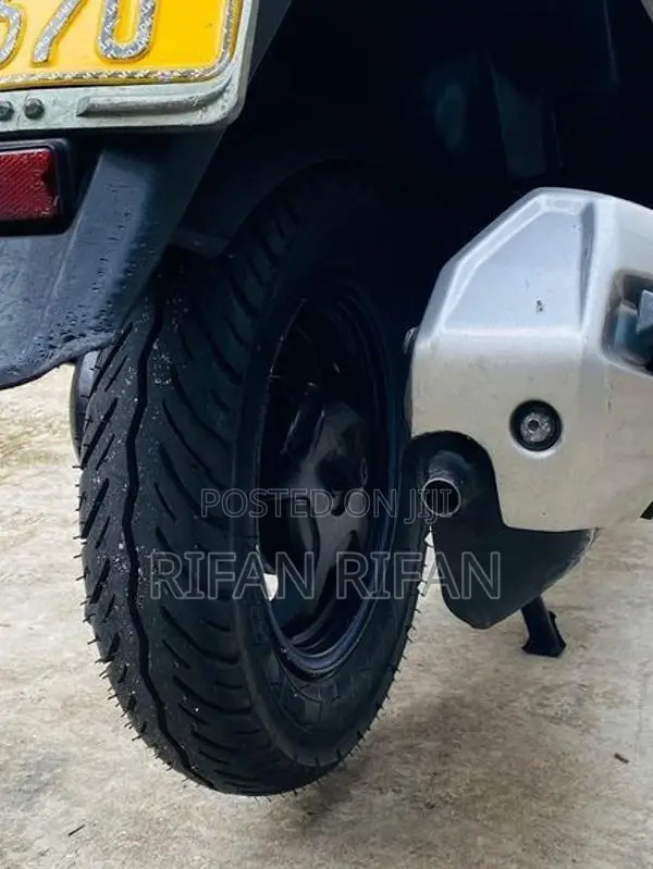 Suzuki Burgman 2019