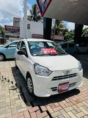 Daihatsu Mira L grade 2024