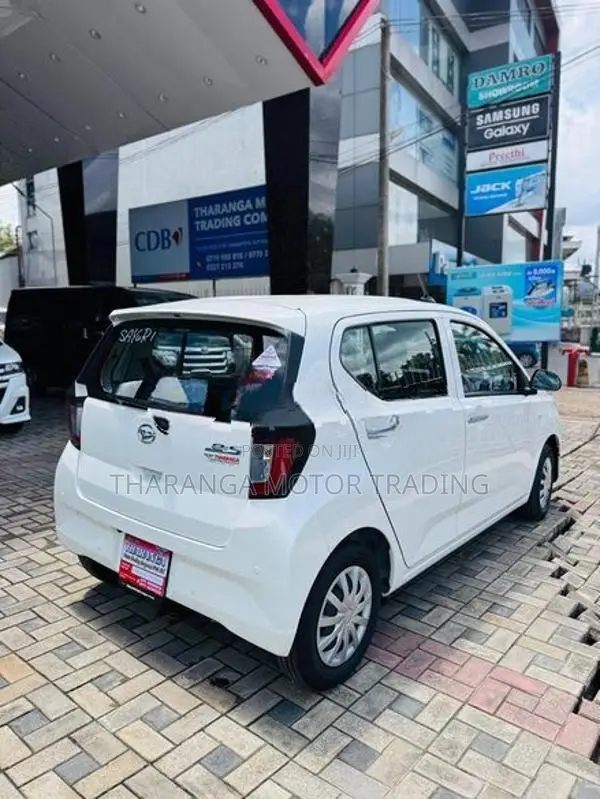 Daihatsu Mira L grade 2024