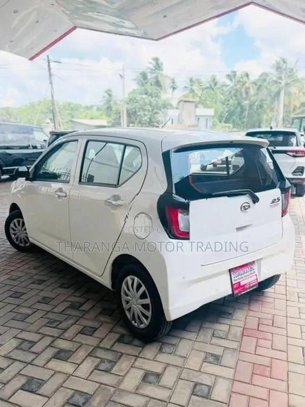 Daihatsu Mira L grade 2024