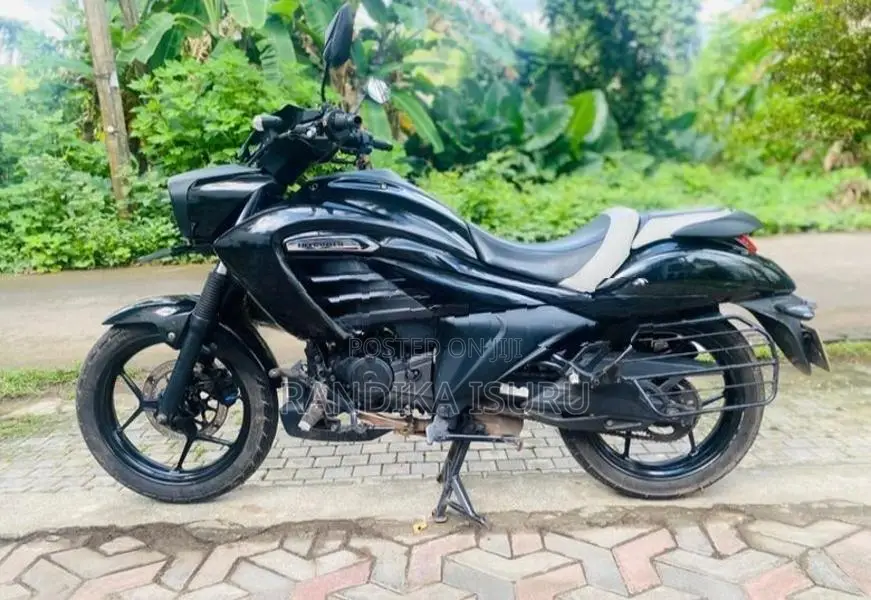 Suzuki Intruder 2018