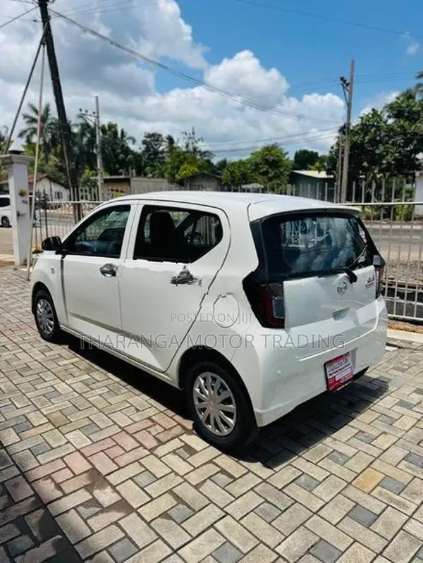 Daihatsu Mira L grade 2024