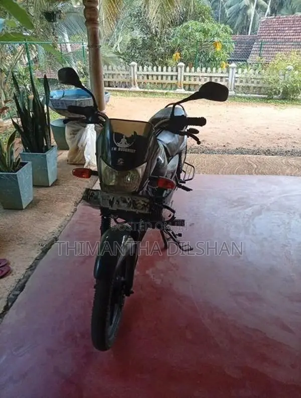 Bajaj Platina 125 2011