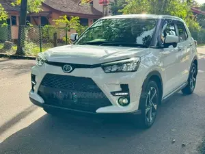 Toyota Raize Hybrid G Z Option 2025