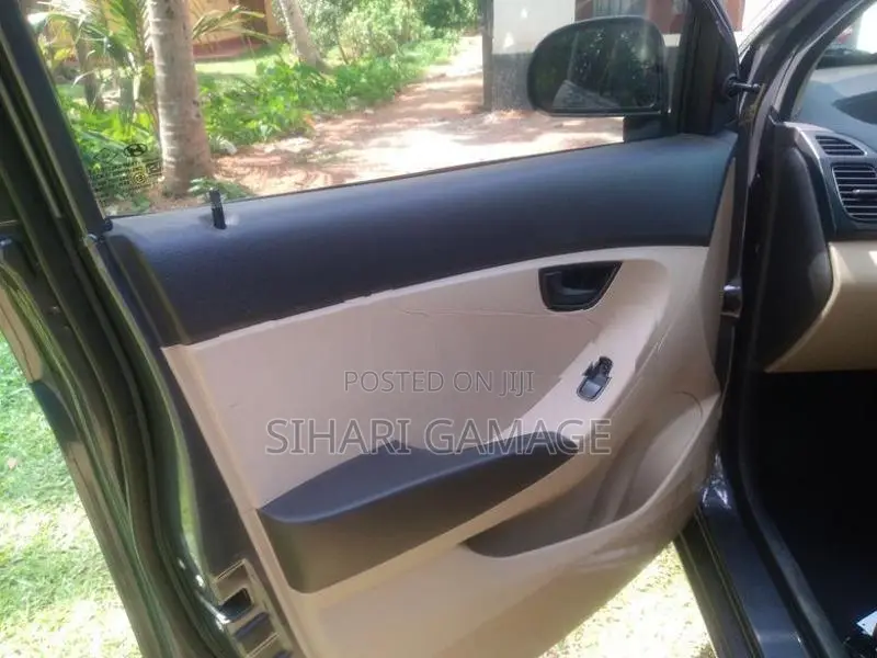 Hyundai Eon 2016