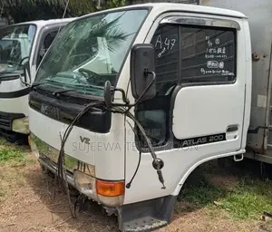 Nissan Atlas Cabin 24V